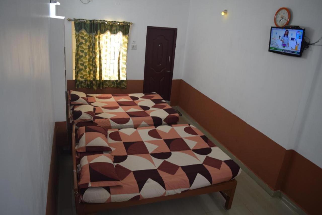 Velanganni Vinodth Homestay Esterno foto